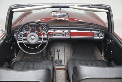 1968 Mercedes-Benz 280SL Base