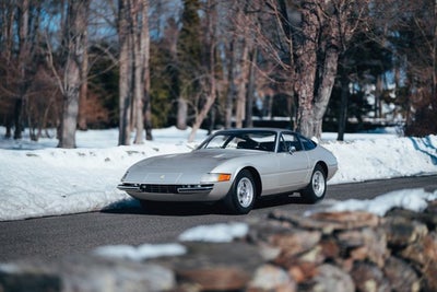 1971 Ferrari 365 GTB4 Base
