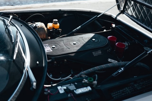 1971 Ferrari 365 GTB4 Base