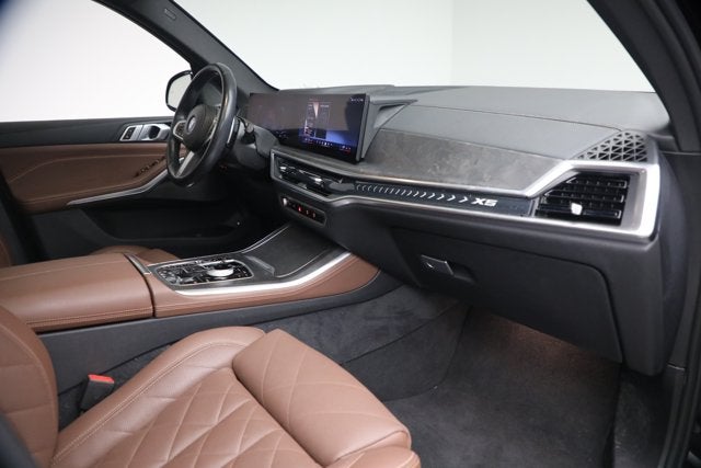 2024 BMW X5 xDrive50e