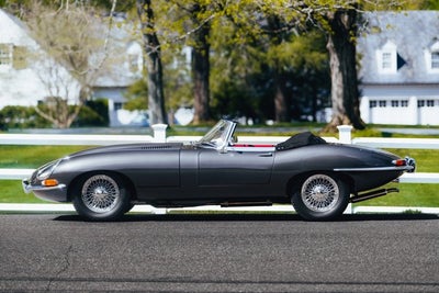 1964 Jaguar E-Type Base