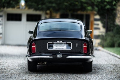 1968 Aston Martin DB6 Base