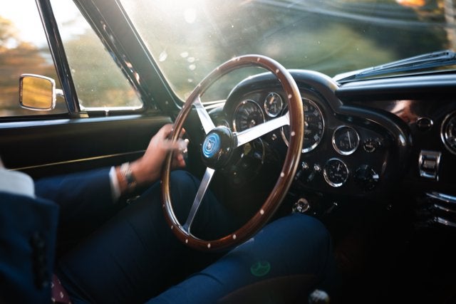 1968 Aston Martin DB6 Base