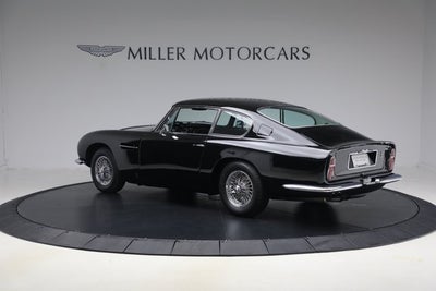 1968 Aston Martin DB6 Base