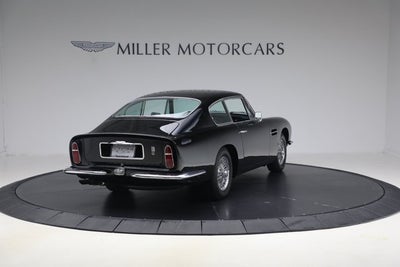 1968 Aston Martin DB6 Base