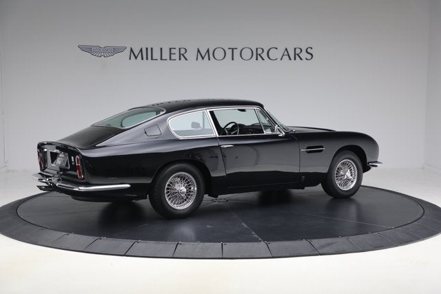 1968 Aston Martin DB6 Base