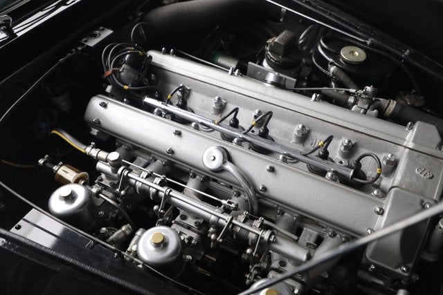 1968 Aston Martin DB6 Base