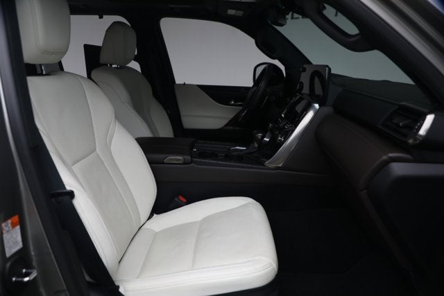 2023 Lexus LX 600 Luxury