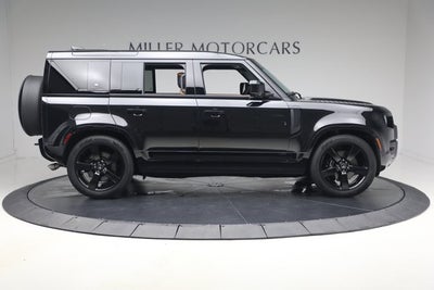 2024 Land Rover Defender 110 V8 P525