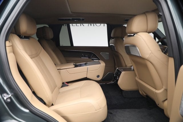 2025 Land Rover Range Rover P530 Autobiography LWB