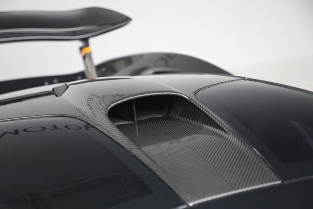 2014 McLaren P1 Base