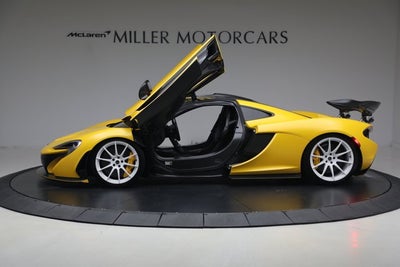 2015 McLaren P1 Base
