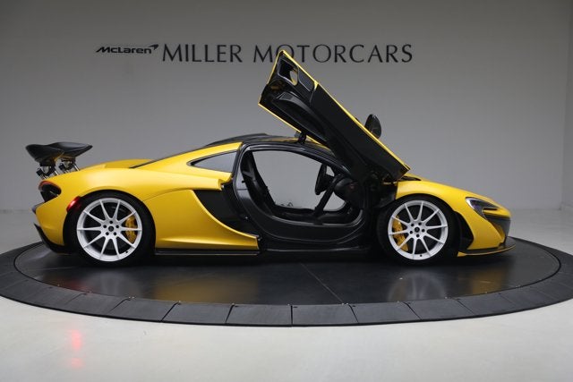 2015 McLaren P1 Base