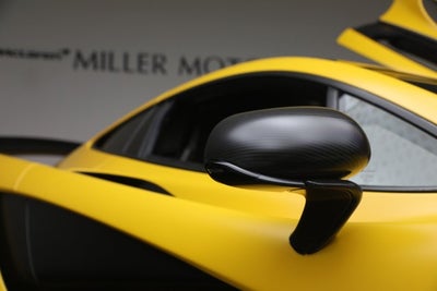 2015 McLaren P1 Base