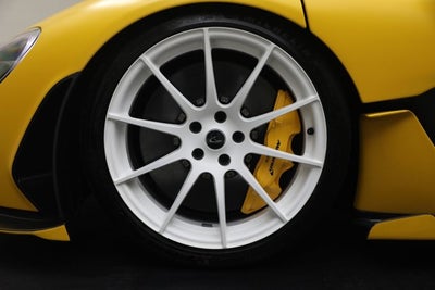 2015 McLaren P1 Base