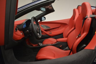 2019 McLaren 570S Spider Base