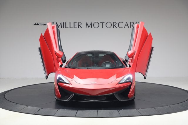 2017 McLaren 570GT Base