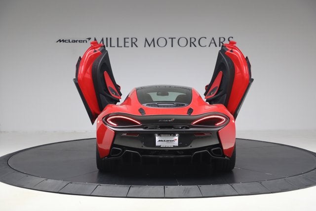 2017 McLaren 570GT Base