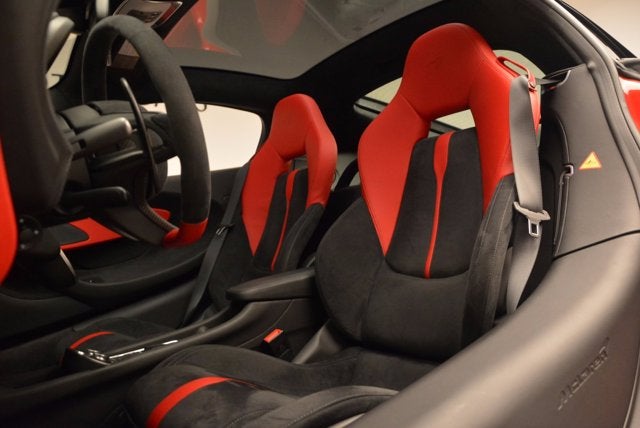2017 McLaren 570GT Base