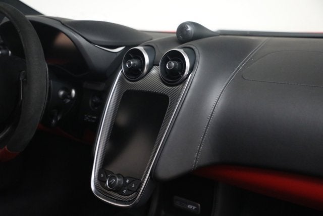 2017 McLaren 570GT Base