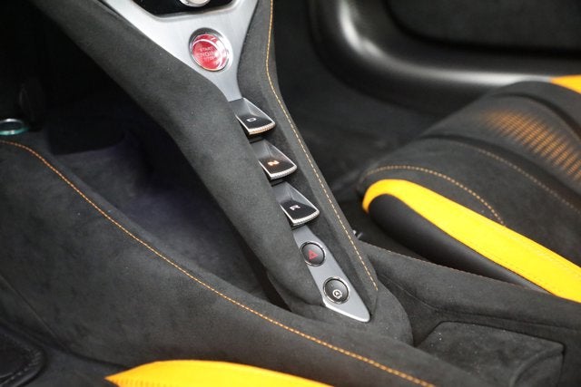 2024 McLaren 750S Performance