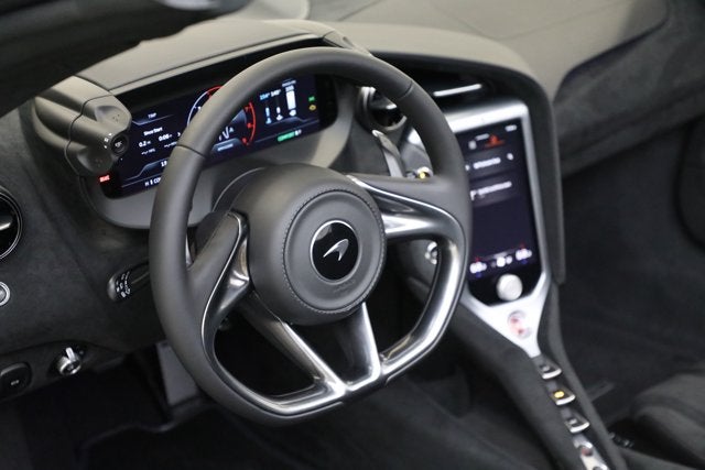 2024 McLaren 750S Spider Performance
