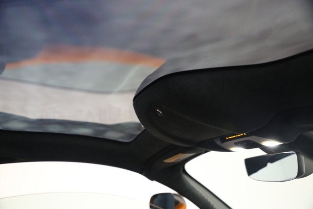 2025 McLaren 750S Spider Performance