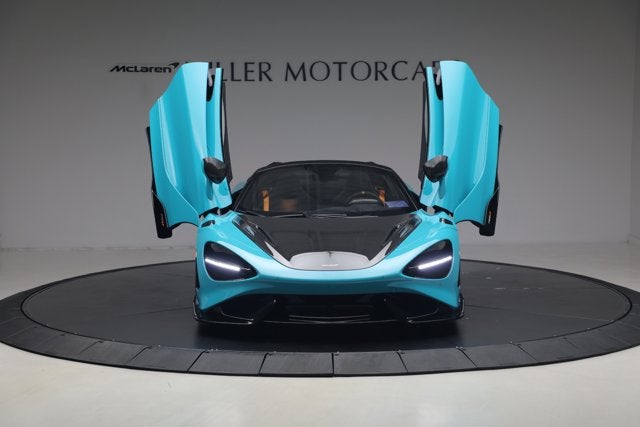 2022 McLaren 765LT Spider Base