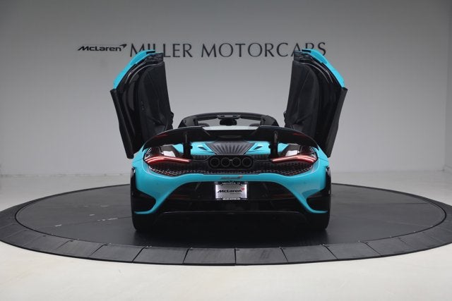 2022 McLaren 765LT Spider Base