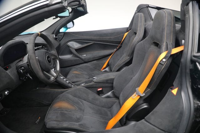 2022 McLaren 765LT Spider Base