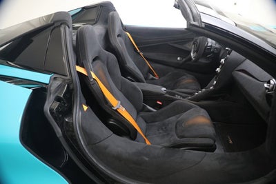 2022 McLaren 765LT Spider Base