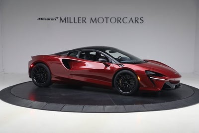 2023 McLaren Artura Performance