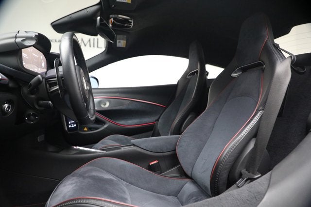 2023 McLaren Artura Performance