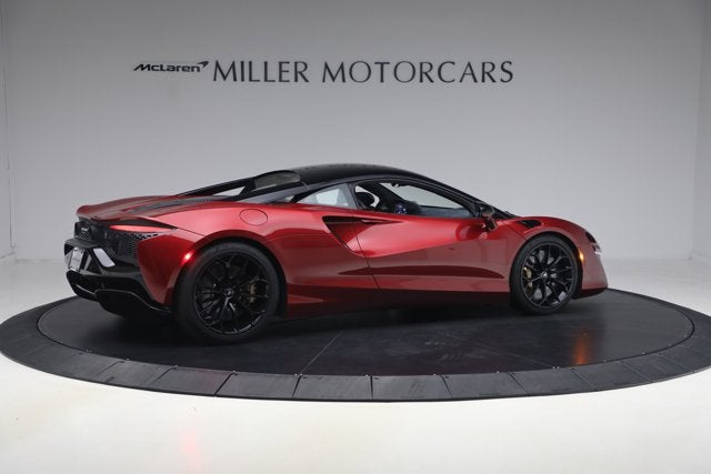 2023 McLaren Artura Performance