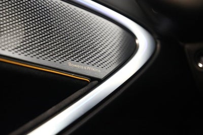2023 McLaren Artura Performance
