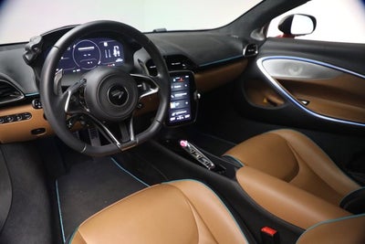 2024 McLaren Artura TechLux