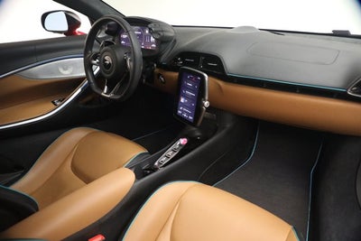 2024 McLaren Artura TechLux