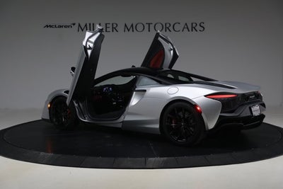 2023 McLaren Artura TechLux