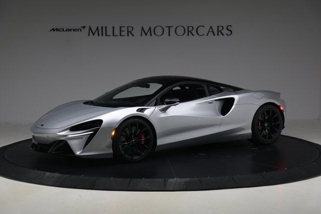 2023 McLaren Artura TechLux