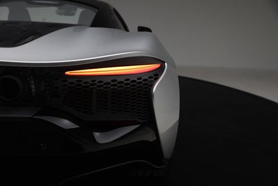 2023 McLaren Artura TechLux