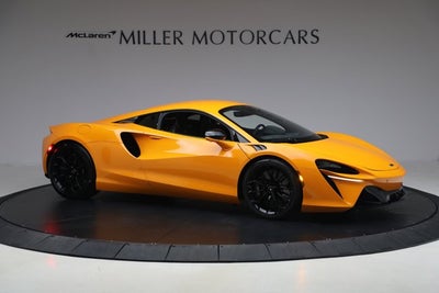 2024 McLaren Artura Performance