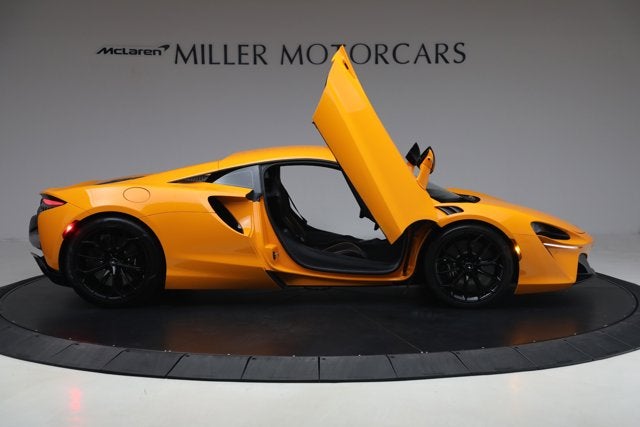 2024 McLaren Artura Performance