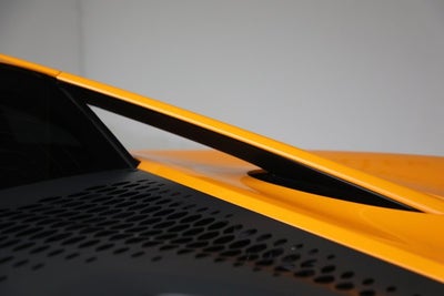 2024 McLaren Artura Performance