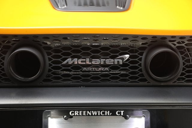 2024 McLaren Artura Performance