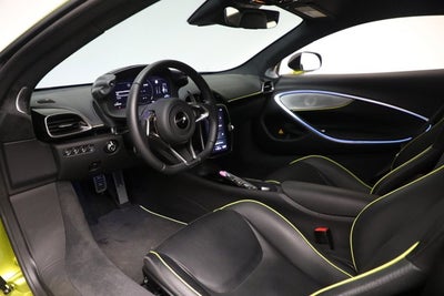 2024 McLaren Artura TechLux