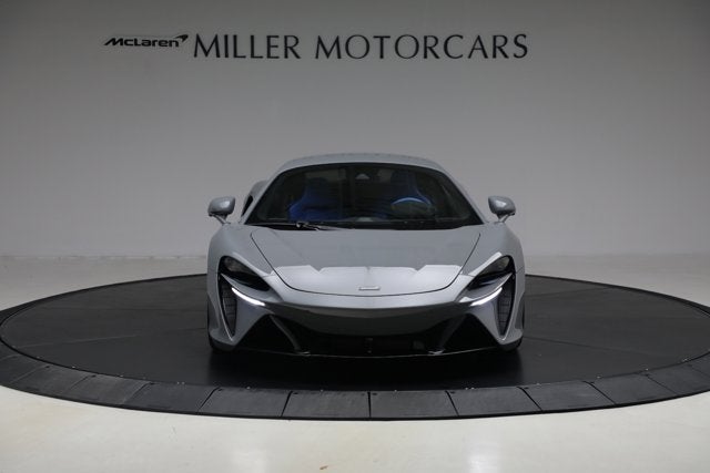 2023 McLaren Artura Base