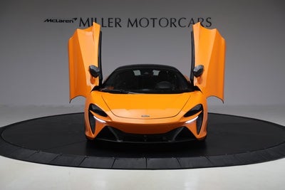 2023 McLaren Artura Vision