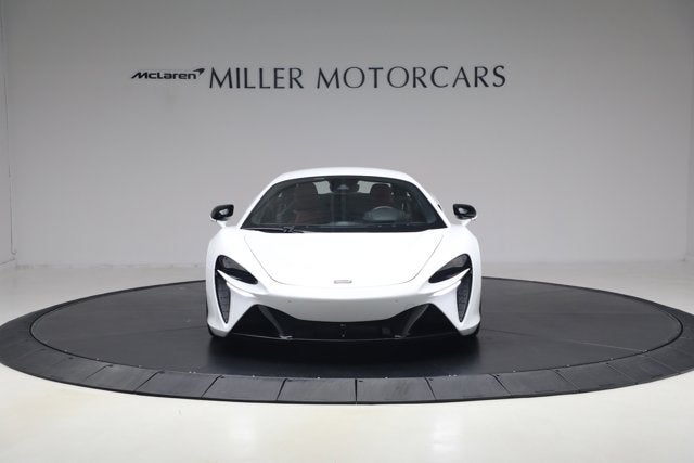 2023 McLaren Artura TechLux