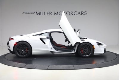 2023 McLaren Artura TechLux