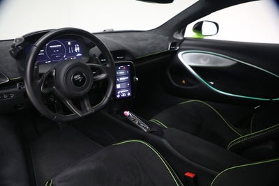 2023 McLaren Artura Performance